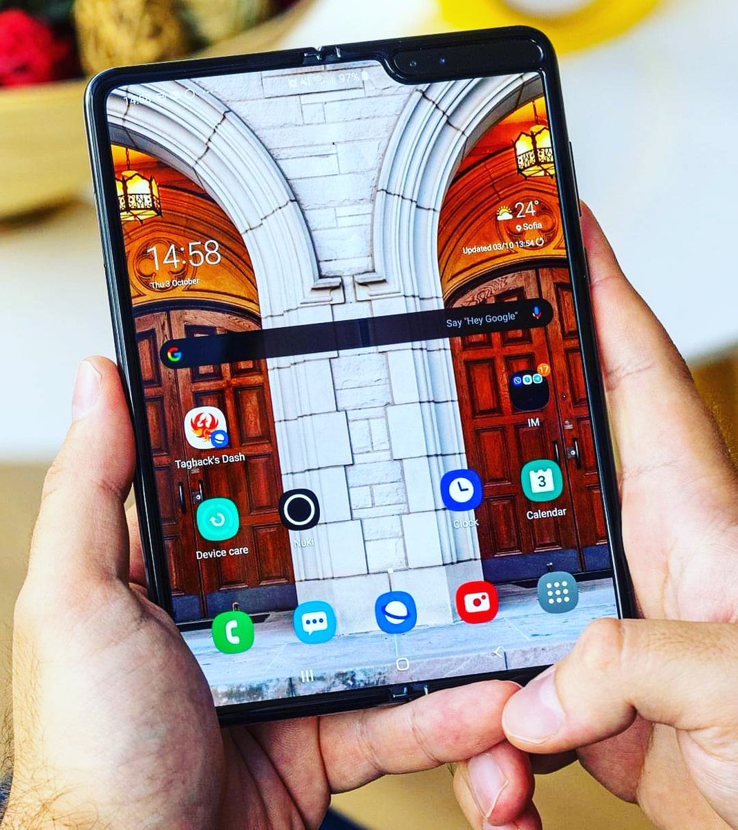 Samsung Galaxy Fold .
.
.
.
.
#galaxy #GalaxyFold #fold #samsung #android9 #androidpie #oneui #future #superamoled #foldablephone #fastcharging #smartphone #oled #aseries #exynos #tech #phone #camera #phonephotography #selfie #phoneortablet #tablet