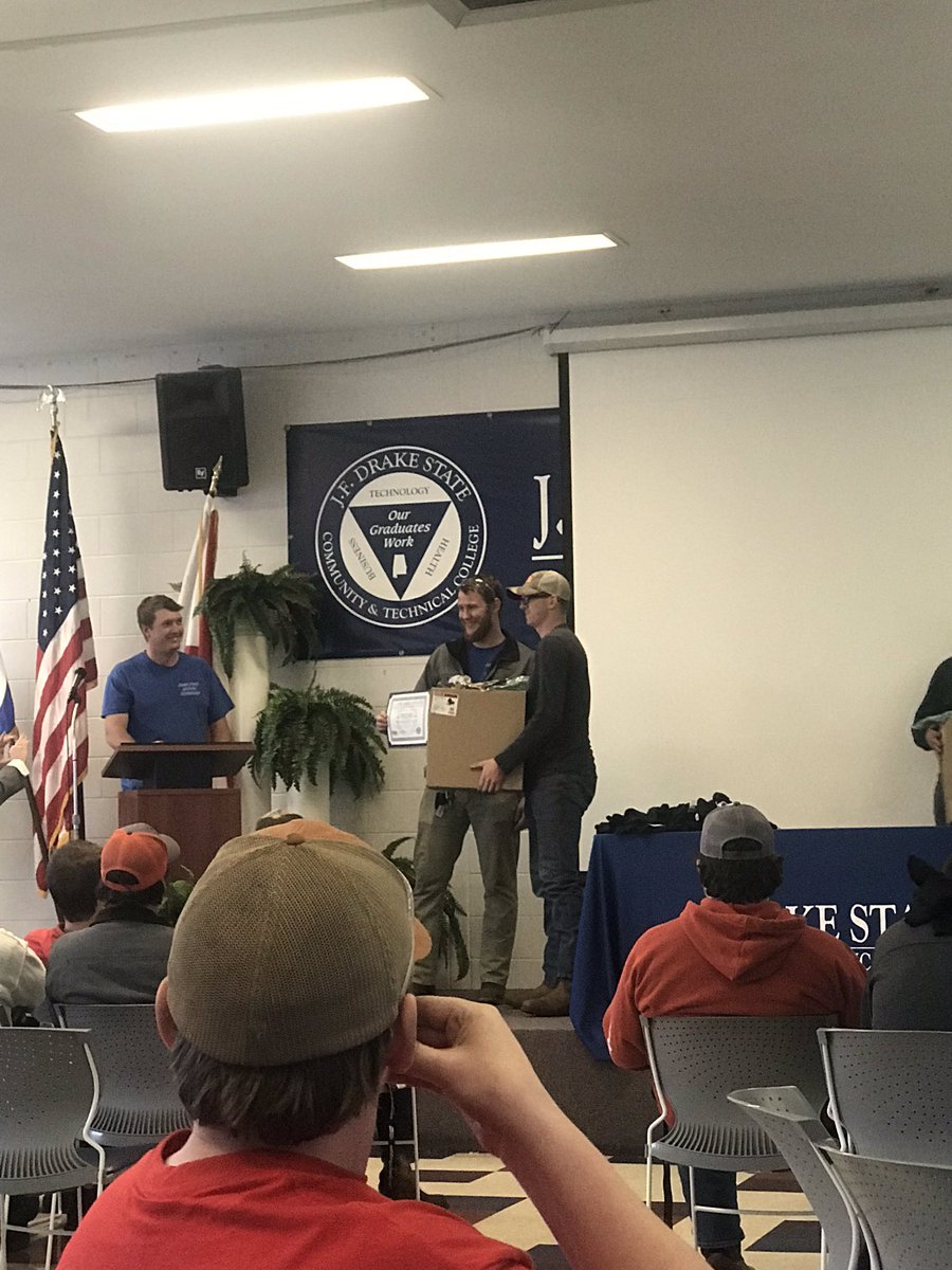 EPCOTWELDING's tweet photo. Congratulations to NSM’s Avery Tinker beginner for placing 3rd place and Skyline’s Nathan Olinger advanced for placing 3rd place at Drake State Community College Welding Competition. Both received over $200 in prizes #EPCOTWELDING #MovingForward #JCBOEal https://t.co/shyXmnLvNK