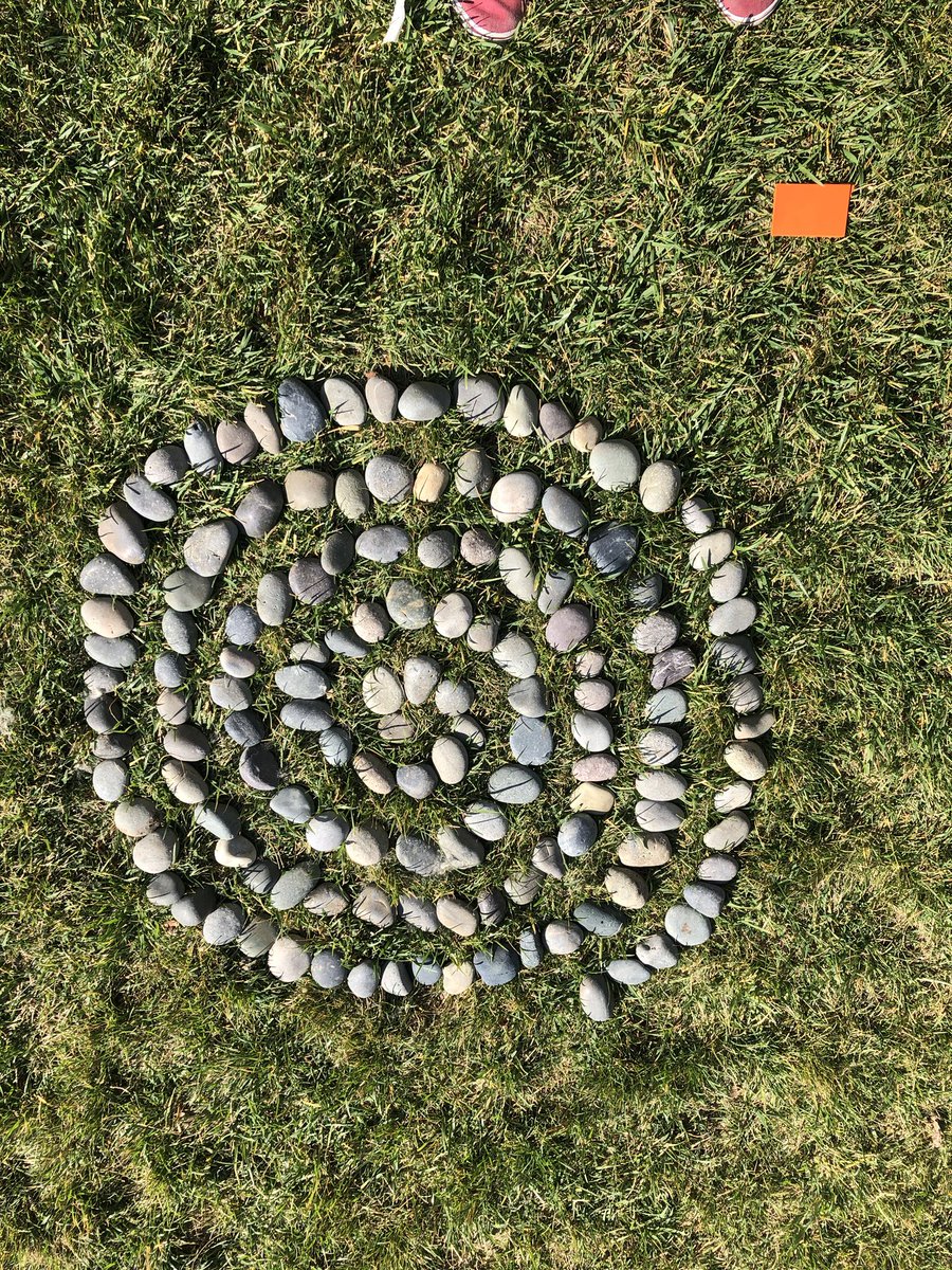 JeanineMalette's tweet photo. Today we had an amazing time creating land art with Ms. Lam’s 2nd grade class. This lesson was inspired by a student in her class that recently completed a passion project about land art. #rioschools #landart https://t.co/WRYAkZ1ha2