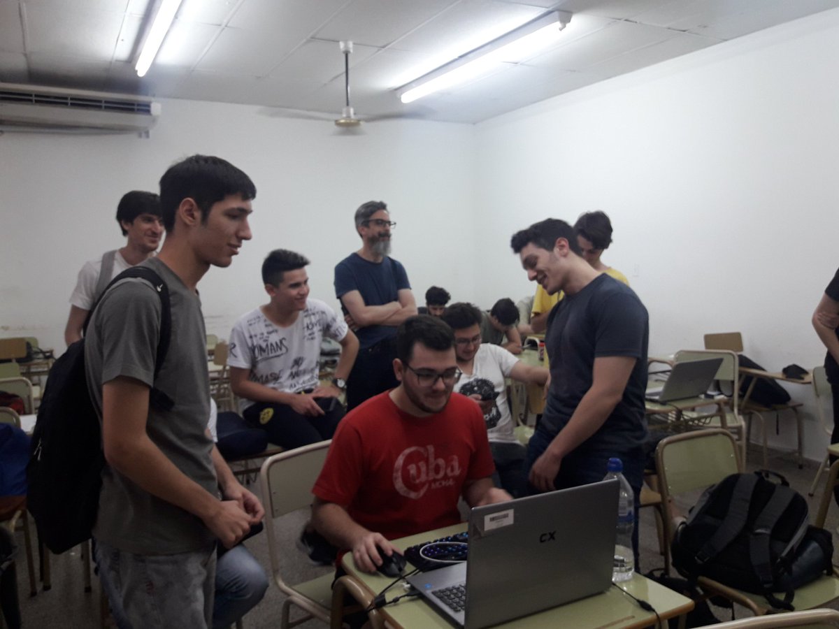 LeanBaggini's tweet photo. Day 2 #ArcadeJAM #Phaser3
Made with @phaser_ @JavaScriptDaily
#phaser #JAM #javascript https://t.co/Giax4lZuVz