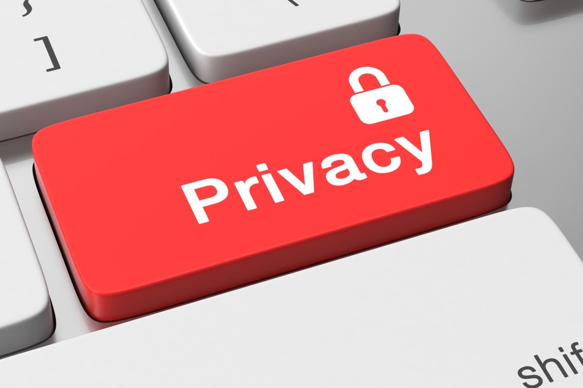 VSToronto's tweet photo. A3: Practice safety: check your privacy settings, avoid adding people you have never met, turn off locator functions, google your name once a month #TEARtalk #AntiBullyingWeek #BullyingAwareness https://t.co/C1MGrZKnwn