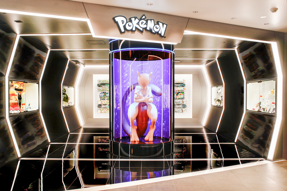 渋谷にオープンしたポケモンセンターにあるミュウツーの展示が何とも言えない 脳に直接語りかけてきそう ミュウツーはキレていい Togetter