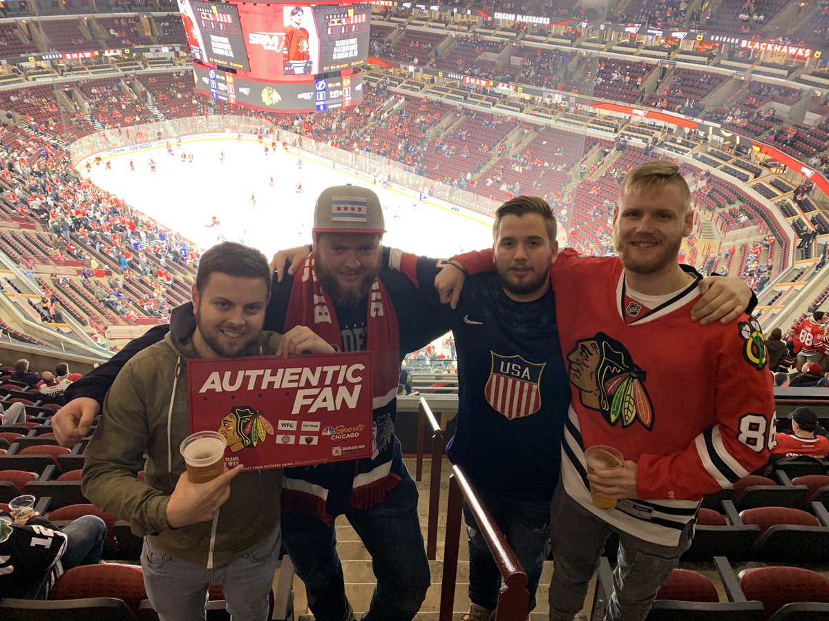 Worthing on tour. #WorthingInChicago #WeAreWorthing <a href="/WorthingFC/">Worthing FC</a> ⚽️🏒