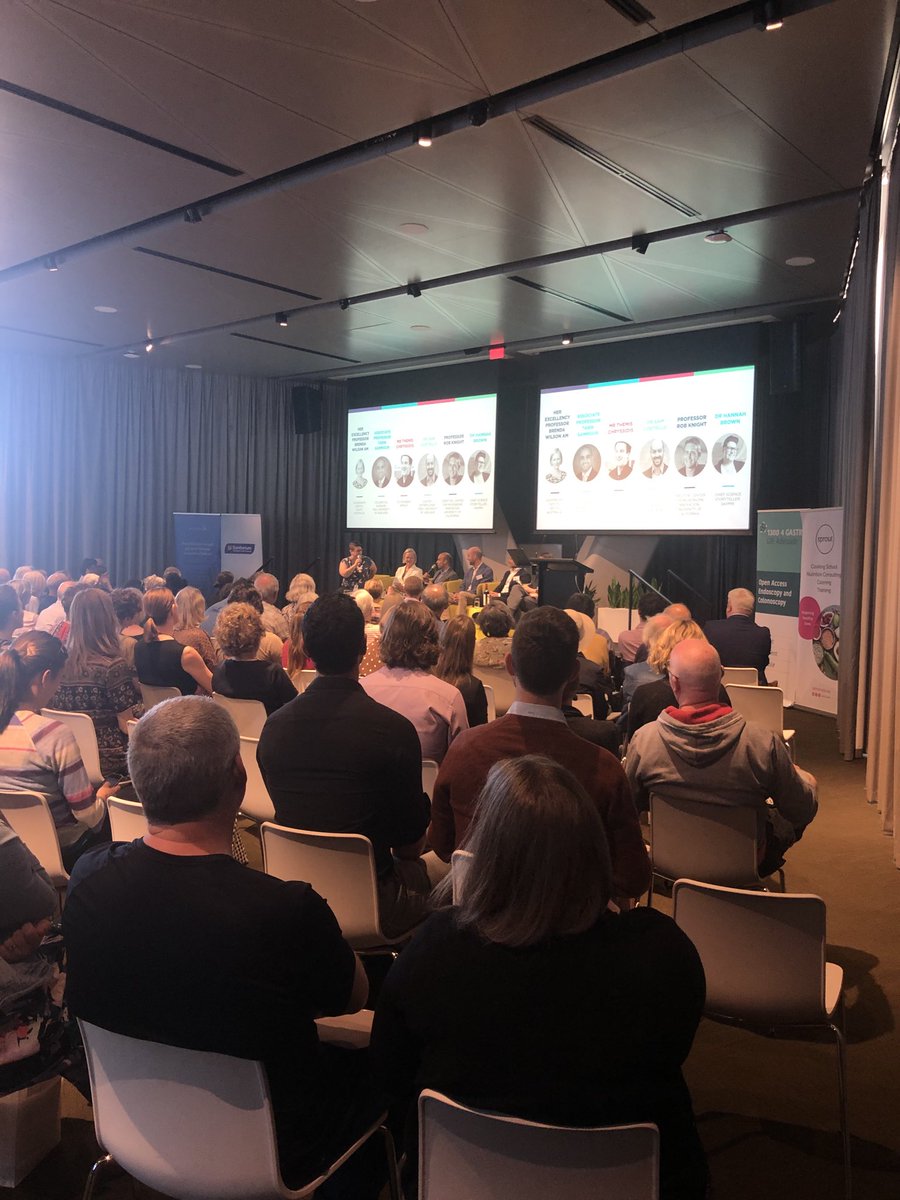 The Poo &amp; A begins at ⁦⁦<a href="/sahmriAU/">SAHMRI</a>⁩ with ⁦@DrScienceLover⁩. ⁦<a href="/ThemisAPD/">Themis Chryssidis</a>⁩ emphasising the role of seasonal and healthy eating as the language that speaks to your genes! Looking forward to the public questions...