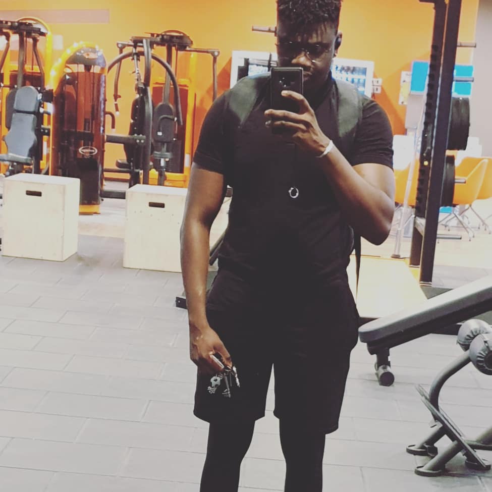 JoffrayST LISEZ FIRE FORCE 🔥 tweet media