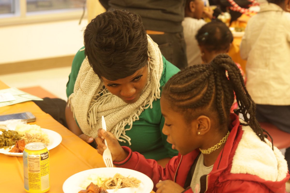 FayStreetElem's tweet photo. Our Thanksgiving Celebration was a success! We wanted to take a moment with our families and show our gratitude! @pmubenga @drstacydstewart @DurhamPublicSch @PublicDurham #FSEschool #ProjectImpact #WeAreDPS https://t.co/TcUmynsGoQ