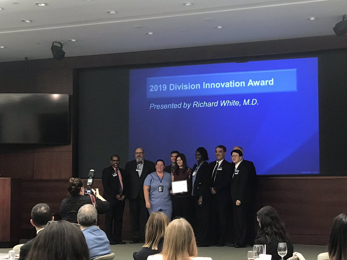 pmorenofranco's tweet photo. Do you know what makes Mayo Clinic what it is? The answer is right here TEAMWORK...#MayoCliniFL #RICHTIES #Collaboration #Teamwork #DOM #Safety https://t.co/DnVWvRv1i3
