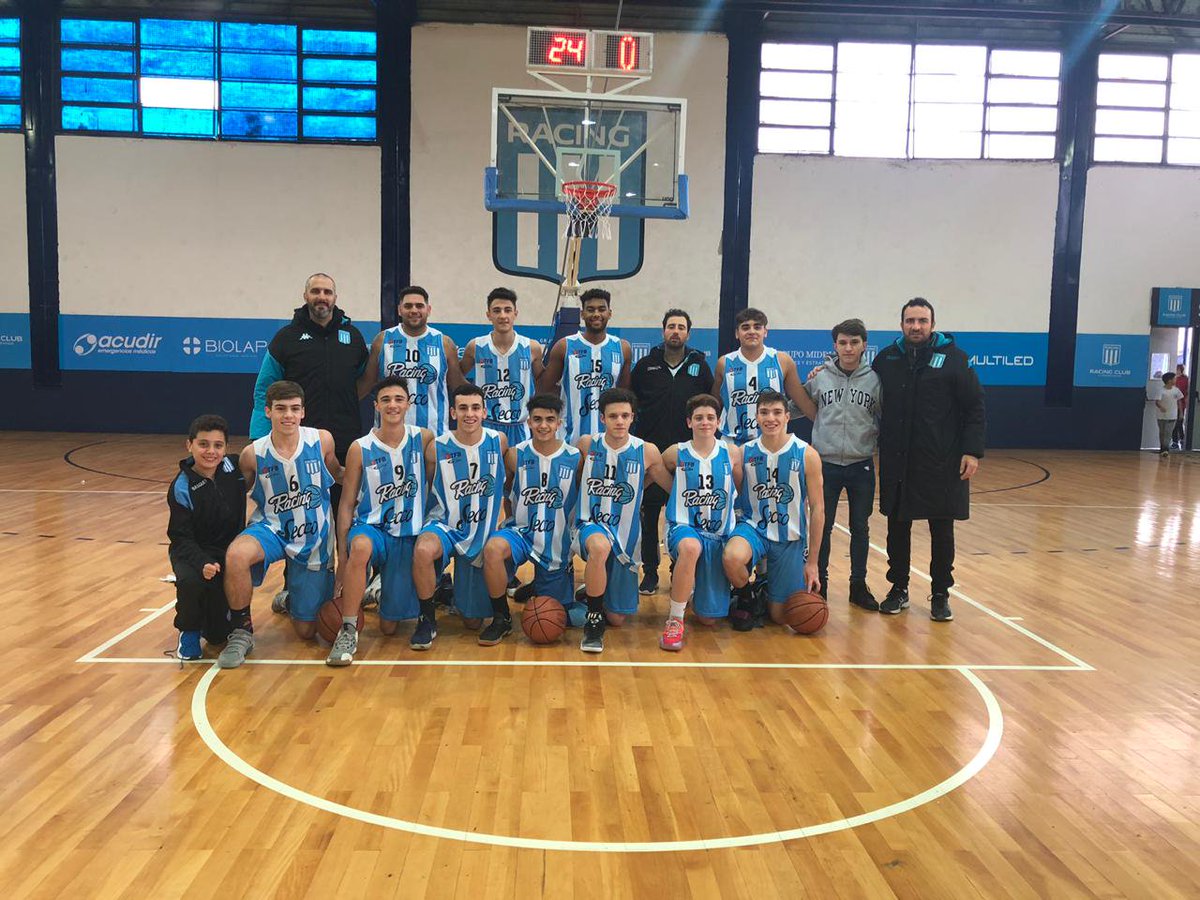 Facunicolas23's tweet photo. #Basquet | Formativas

La categoría U17 de @BasquetRacing el sábado a las 17:30 jugará las semifinales de conferencia en el Centro Deportivo ante Burzaco FC.

▶Último partido

#Racing 82 🆚Ind. Burzaco 50
Burzaco FC 69 🆚 Temperley 59 https://t.co/IMxF7QuJ21