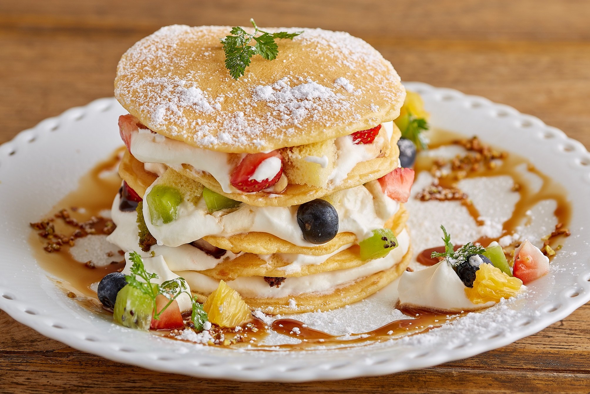 カステラ専門店のさかえ屋 11月15日 金 さかえ屋のパンケーキ 専門店スヴェニールがリニューアルオープンしました 新しく ふわしゅわ食感 のスフレ系のパンケーキも発売しています また ふわとろオムライスやこだわりたまごのカルボナーラも新しく発売