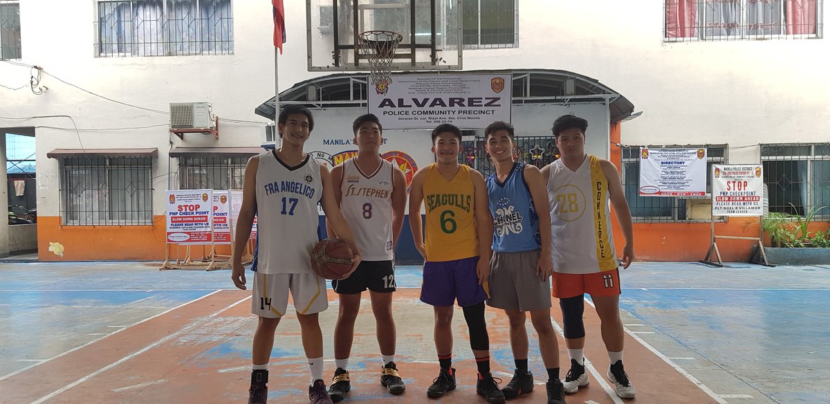 ustjma's tweet photo. START OF BASKETBALL FINALS GAME ONE! 
TEAM PAROKYA NI EDGAR vs TEAM MAITEAM🏀

#USTJMA1920
#DeviateTheNorms
#GILAS2019 https://t.co/cOumyWFtik