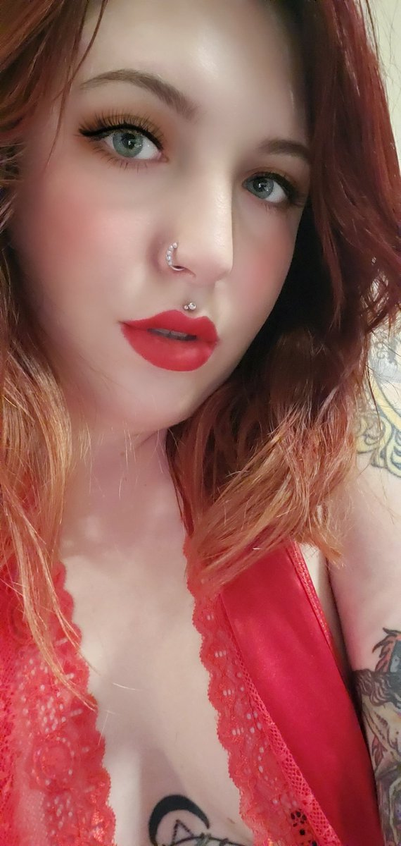 PandraPrying's tweet photo. Who likes redheads? Come see me! @KitKatBrothel 6pm to 6am! Can't wait to meet you! https://t.co/zRgkv4t80l