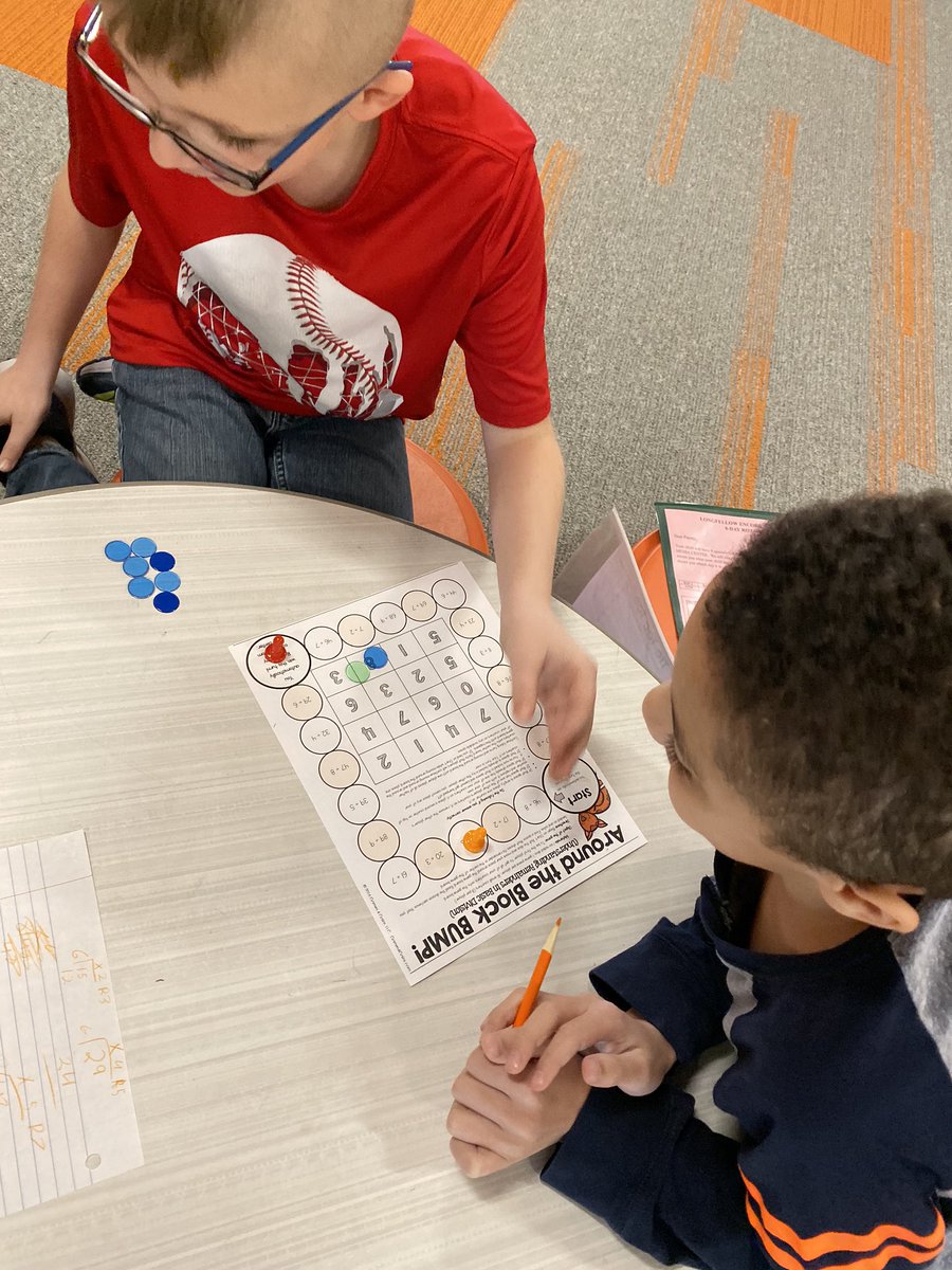 Who says long division isn’t fun?! <a href="/LongfellowElem3/">Longfellow Elementary School</a> #MIGHTYmustangs
