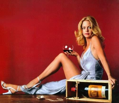 Happy birthday Goldie Hawn.  