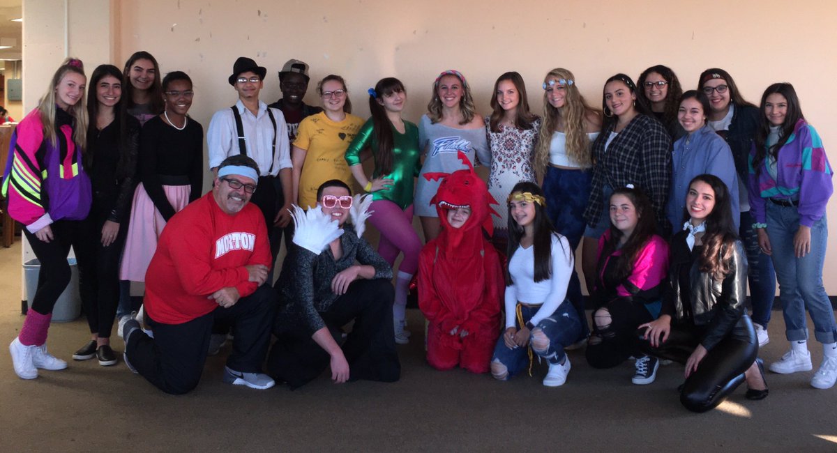 DHS Student Government tweet media