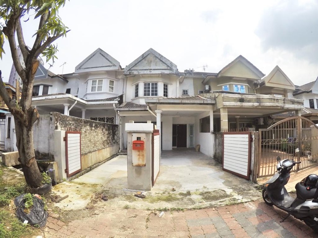 Pear Twitterissa Rumah Sewa Seksyen 7 Shah Alam Teres 2 Tingkat 4 Bilik 3 Bilik Air Rm1650 2 1 1 2 Tolongrt Gais Thank You Https T Co Raegqk4ceb Twitter