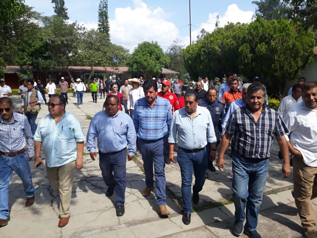 JAVIER_R_B's tweet photo. Participando junto con #AlejandroBravo y  con el @INPImx en la organización de la visita que realizará el Presidente de @GobiernoMX Andrés Manuel López Obrador a Guerrero, específicamente a los municipios de Tlapa de Comonfort y Chilapa de Álvarez. https://t.co/3mSIZLDm1f