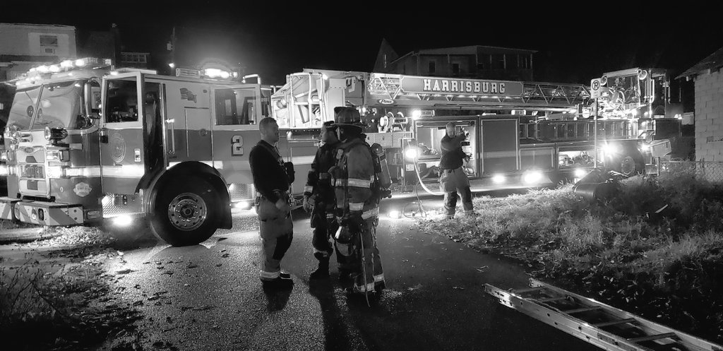 HbgCaptain's tweet photo. Took a quick #selfie with @SarahGABC27 while on a break tonight at fire in #westfairview..great work by all crews on scene #Ladder2 @hbgfire got to do some #topside ventilation &amp; work opening up in the #fire building.  As always great #truck placement by #Abattalion! #LaddersUP https://t.co/tB9iEFKc0s