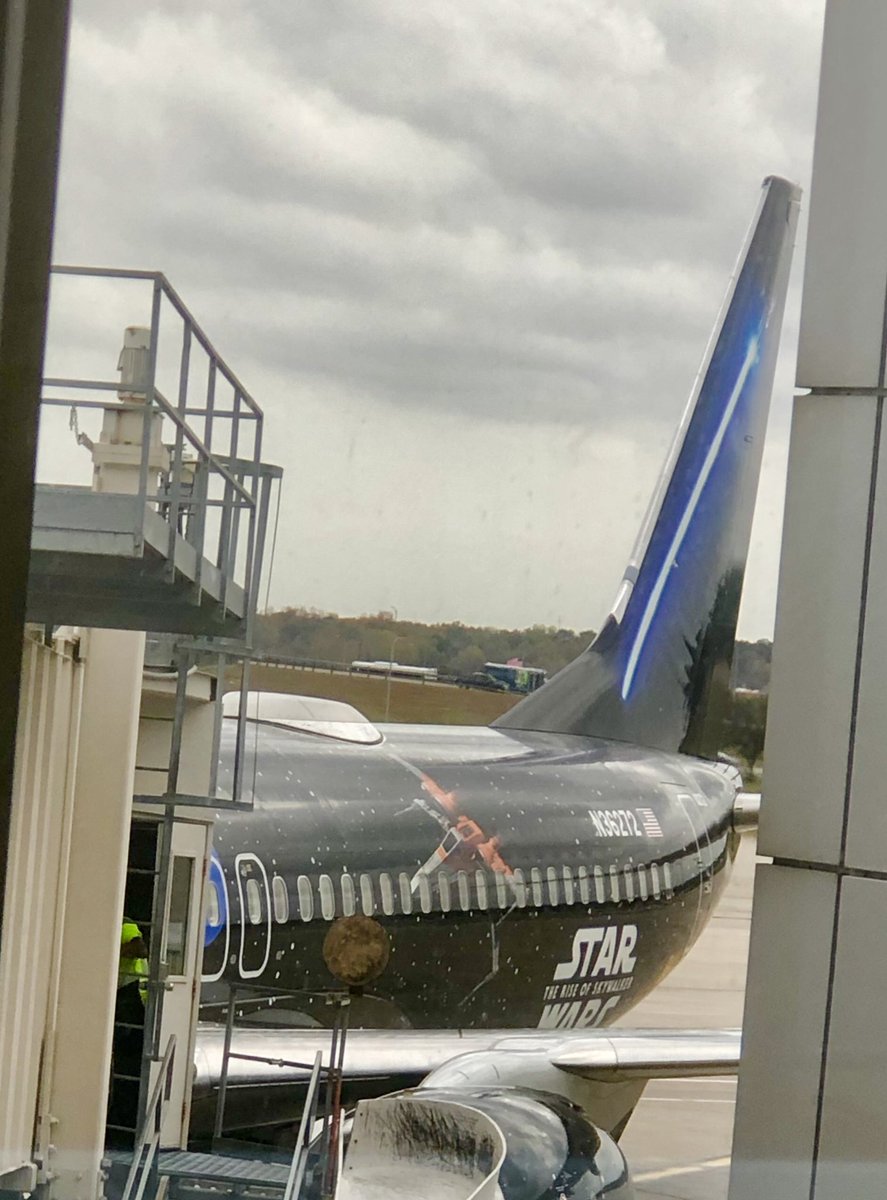 Checking out our biometric boarding testing in IAH! No boarding passes required, so simple and easy. Even had a cameo from our Star Wars plane, the force is strong in Houston today!