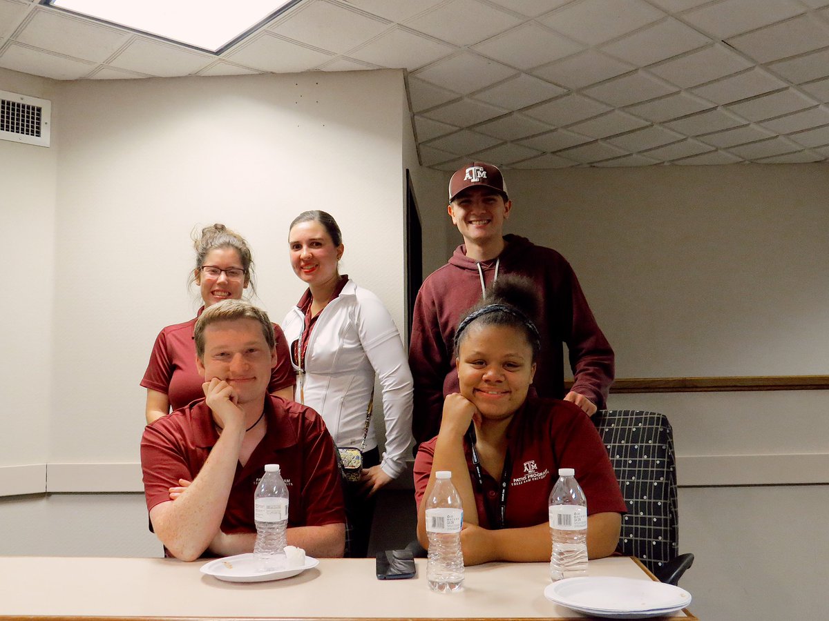 letsmakestrides's tweet photo. This past Friday we were able to meet all of the PATHS and Aggie ACHIEVE students, and learn about all of their classes and club involvement here at TAMU! We had the best time and can’t wait for the next social! #pizzaparty #pathsprogram #aggieachieve #letsmakestrides https://t.co/0Xg4gPH26t
