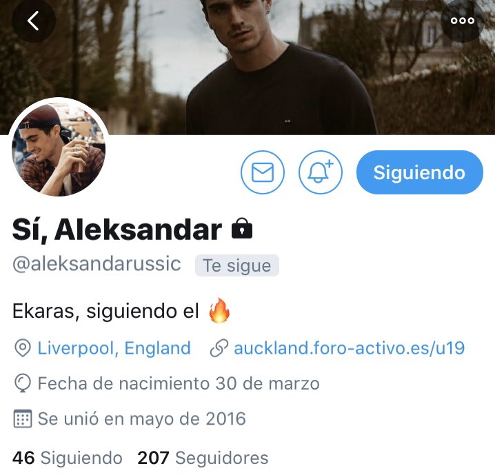 tellmereed's tweet photo. Sí, el traidor. ¿Qué es eso de Liverpool? 🔪 https://t.co/7SijCB3SD6