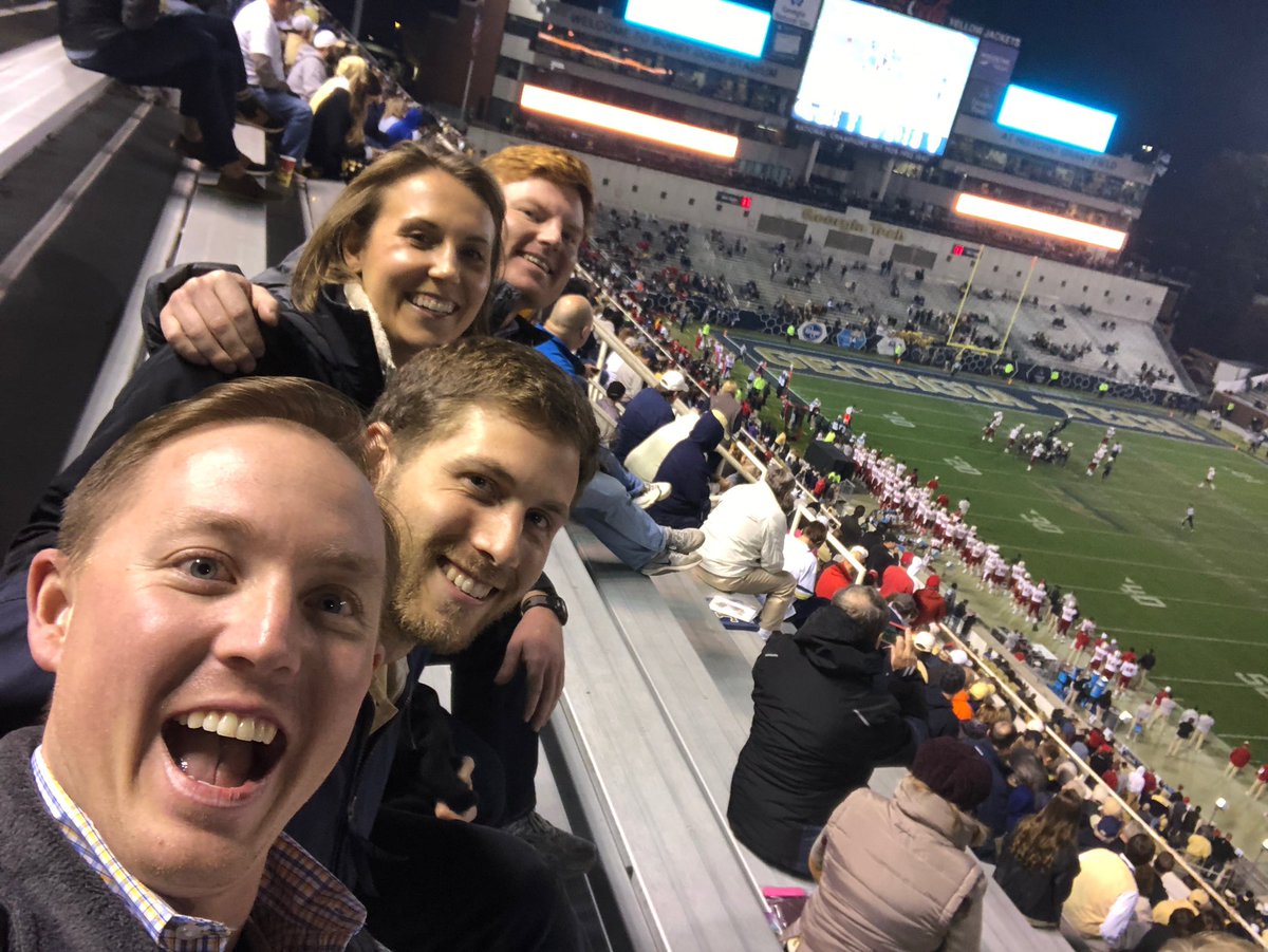Savvy842's tweet photo. #TogetherWeSwarm @robgwilliams @JoeyCaforio   Jackets on top https://t.co/mhPyaJNoUV