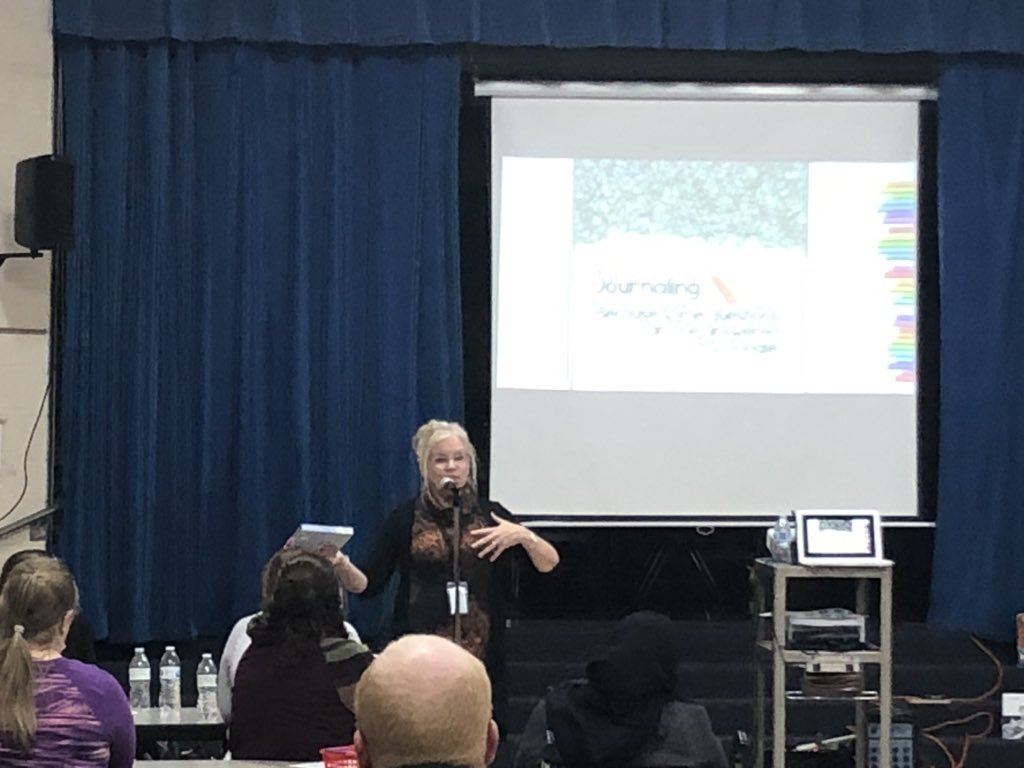 Kate Miller tweet media