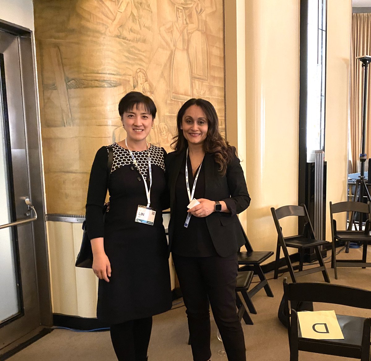 linju2013's tweet photo. Listen in talented leader of HBC CDO Rupinder Dhillon on her journey of driving data innovation and AI at Women in Data science celebration event @TMLS_TO #womenintech https://t.co/eO9Ak0C2U1