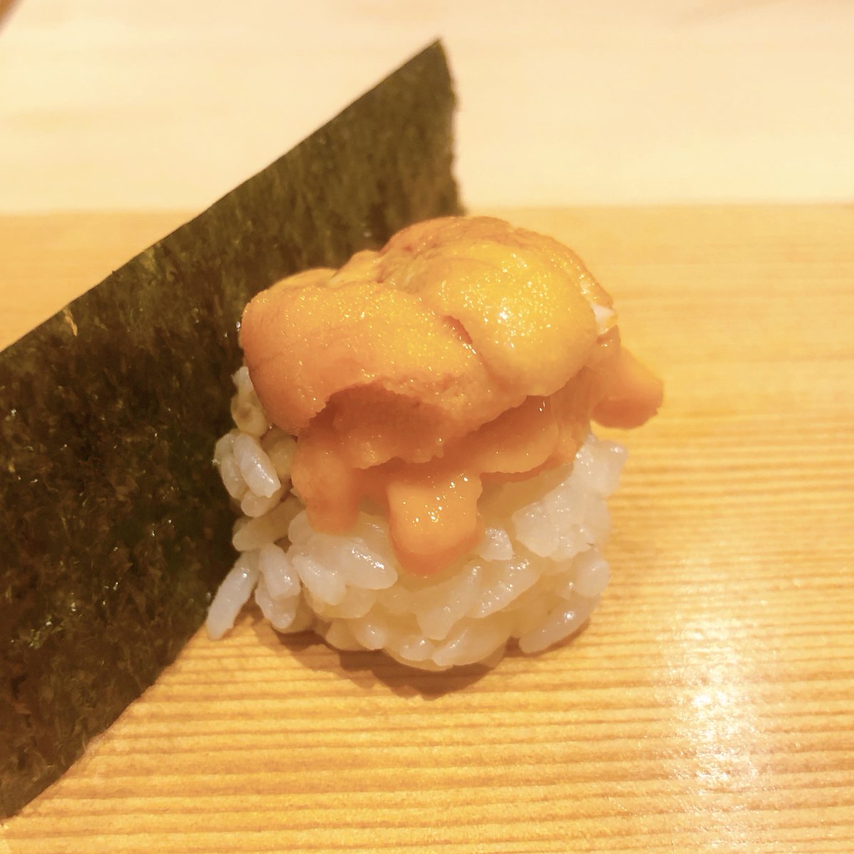 モリヤ 昨日のディナーは 大阪の福島にある 鮓と鉄板 さくやま モリヤ史上 ここ数年で一番美味しいお店です 一品 一品が美味しすぎて ホント好き 鮓と鉄板さくやま 鮓 鮨 寿司 寿し すし スシ お鮨 お寿司 おすし 大阪グルメ 福島 モリヤ 昨日のディナーは 大阪の福島にある 鮓と鉄板 さくやま モリヤ史上 ここ数年で一番美味しいお店です 一品 一品が美味しすぎて ホント好き 鮓と鉄板さくやま 鮓 鮨 寿司 寿し すし スシ お鮨 お寿司 おすし 大阪グルメ 福島