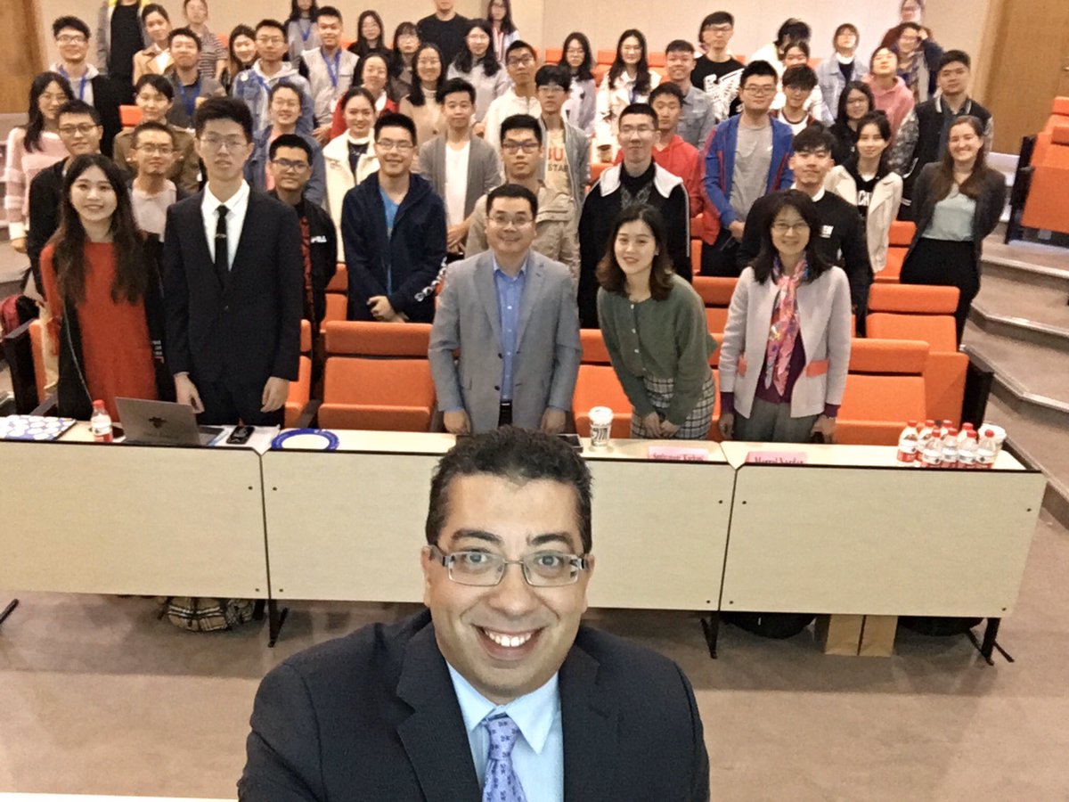 CUgradSEAS's tweet photo. In Hangzhou, Dean @KachaniS discussed our top rated graduate programs with students at Zhejiang University! @CUSEAS #SEAStheWorld https://t.co/uPIhPSSayg