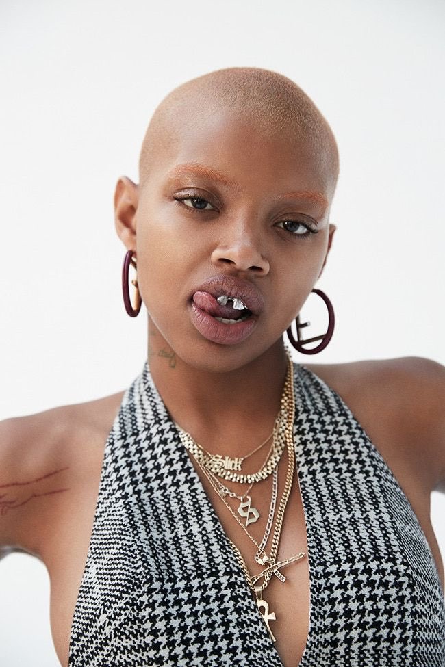 Prayers up for Slick Woods!
Slick just shared that she’s undergoing chemotherapy for stage 3 cancer. Wishing sis and her family peace and health at this time. 🙏🏾💓