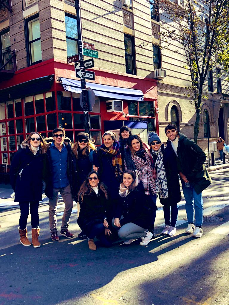 Neusletter's tweet photo. The spanish team enjoying NYC 🤗#innovators #NYC @TwitterNYC what a great experience!! 🔝🥇 https://t.co/6cvM6tSOC6