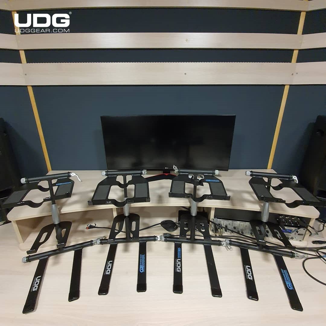 udggearcom's tweet photo. UDG Creator Laptop/ Controller Stand by @grande_rent_engineering
#UDG #UDGGEAR #Deejay #Producer #DJLIFE #UDGonTheRoad #DJonTour #UDGreGram #udggearukraine #dj #djsolutions #djrent https://t.co/dVJzSdYdBA