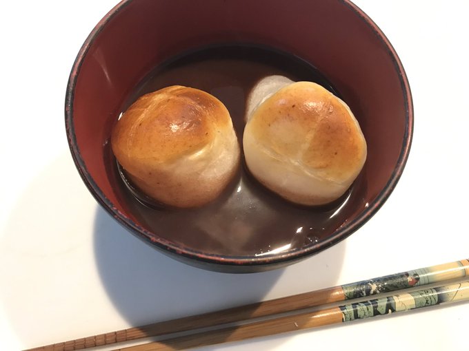 そして出したおこたで餅を食うのです 