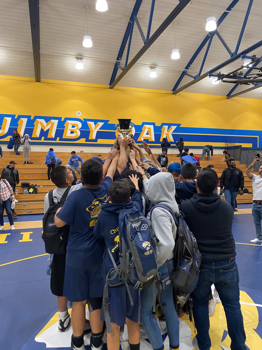 QuimbyOakLobos's tweet photo. 19x’s wrestling champions and counting! Congratulations to our Lobo wrestlers. They have heart, grit, and and earned a legacy for Quimby Oak. #19in2019 #lobopride @SamPSpengler you and Coach Ray have done a fine job inspiring greatness in our athletes! https://t.co/mrmQCq8yfW