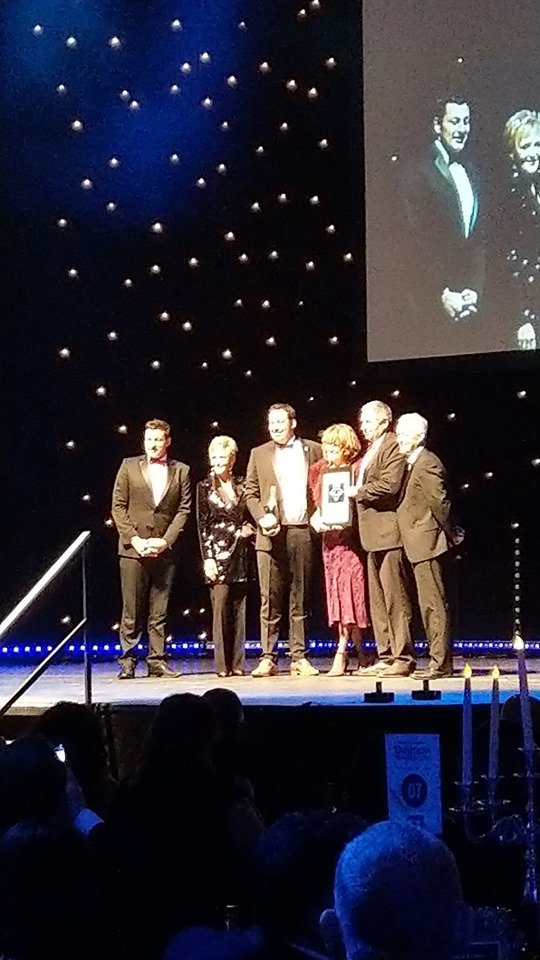 CallestickFarm's tweet photo. Last night we attended the @WMNNews Awards and came away with the 'Family Business Of The Year' award 🥳

We are so so proud of what we have achieved as a family business and we're looking forward to the exciting years to come! 🍦🐮 https://t.co/S6FYepVtoz