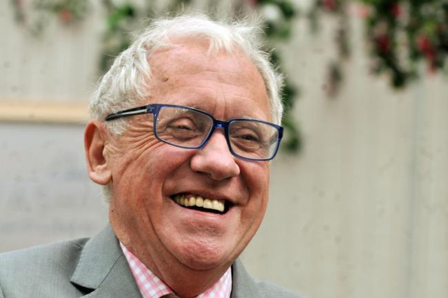 Sincere apologies from our celebrity guest <a href="/BBCLookNorth/">BBC Yorkshire</a> Harry Gration who got stuck in the grid locked traffic last night in Leeds. These things happen unfortunately and can't be helped. Thank you Harry for trying to get to us &amp; we hope you got home safely #wetherby