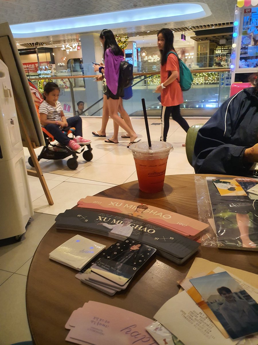 FOURXMH's tweet photo. We are here at @VoboDaySG near the entrance! Only banner left do ask~ 

#VoboDaySG https://t.co/kUV4dAcarV