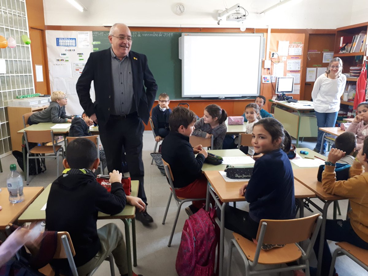 Educació tweet media