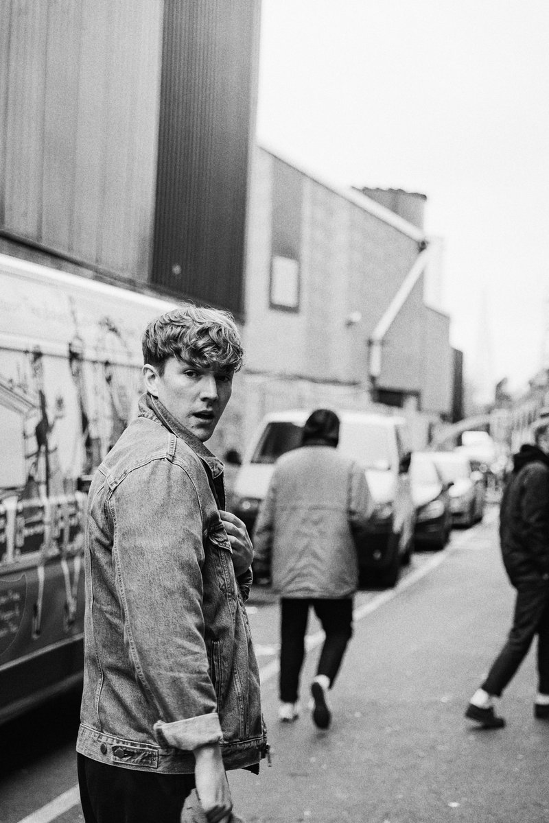 Our new track 'My Darkness' is out today on all platforms, you can listen to it here: fanlink.to/SHMyDarkness
The track is the next music that will be taken from a pre-album EP called 'Ladders To The Sun' which will be released on the 6th March.  SH xx