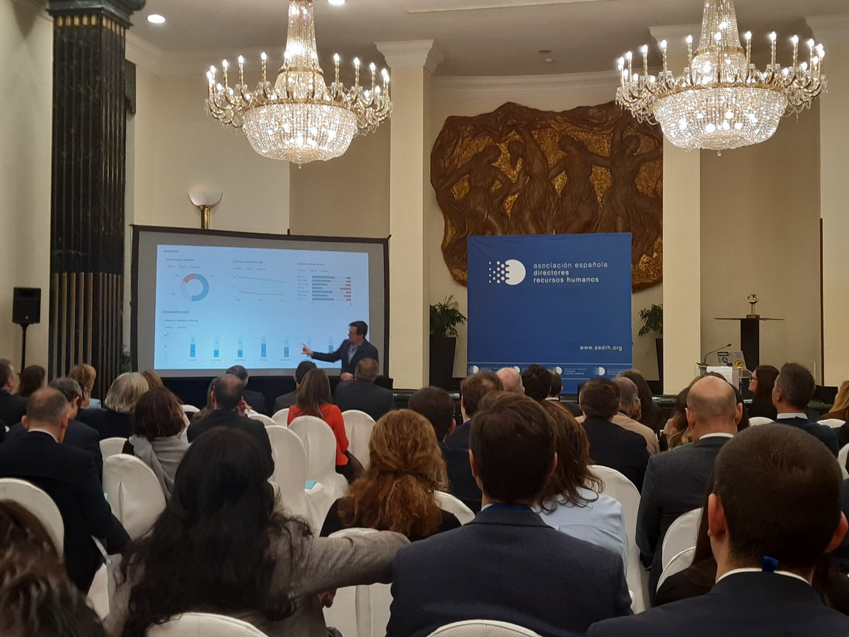 David Hurtado de Microsoft nos explica cómo impacta la inteligencia artificial en la gestión de personas.