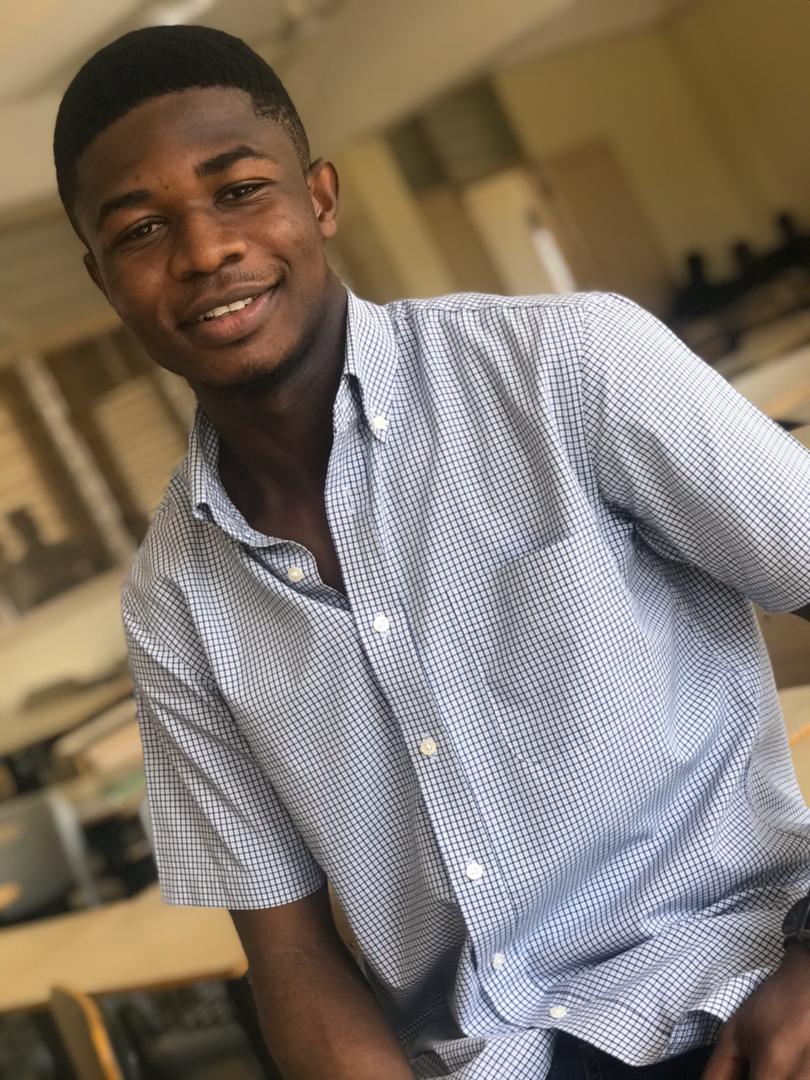 Fada_Chukwu's tweet image. Happy Friday😄😄