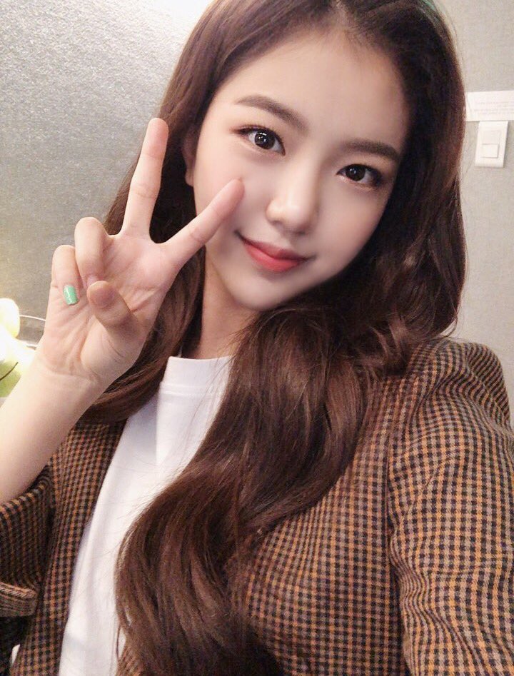 official_GWSN tweet picture