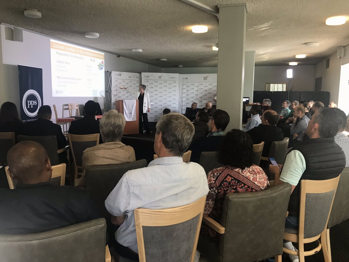 It’s a full house today at #USBLeadersAngle #LetsWork to combat #Unemployment. First up is <a href="/DVFutures/">Doris Viljoen</a> with the #FuturesOfWork and the statistics are scary. @StellenboschUSB @USBAlumni