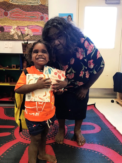 IndigenousLF's tweet photo. Help us to deliver new, culturally relevant books to kids in remote Indigenous communities! Sign up for a virtual bookshelf to make a difference this giving season. #ILFgiving https://t.co/a91POvIA6a https://t.co/Robk7nX40r