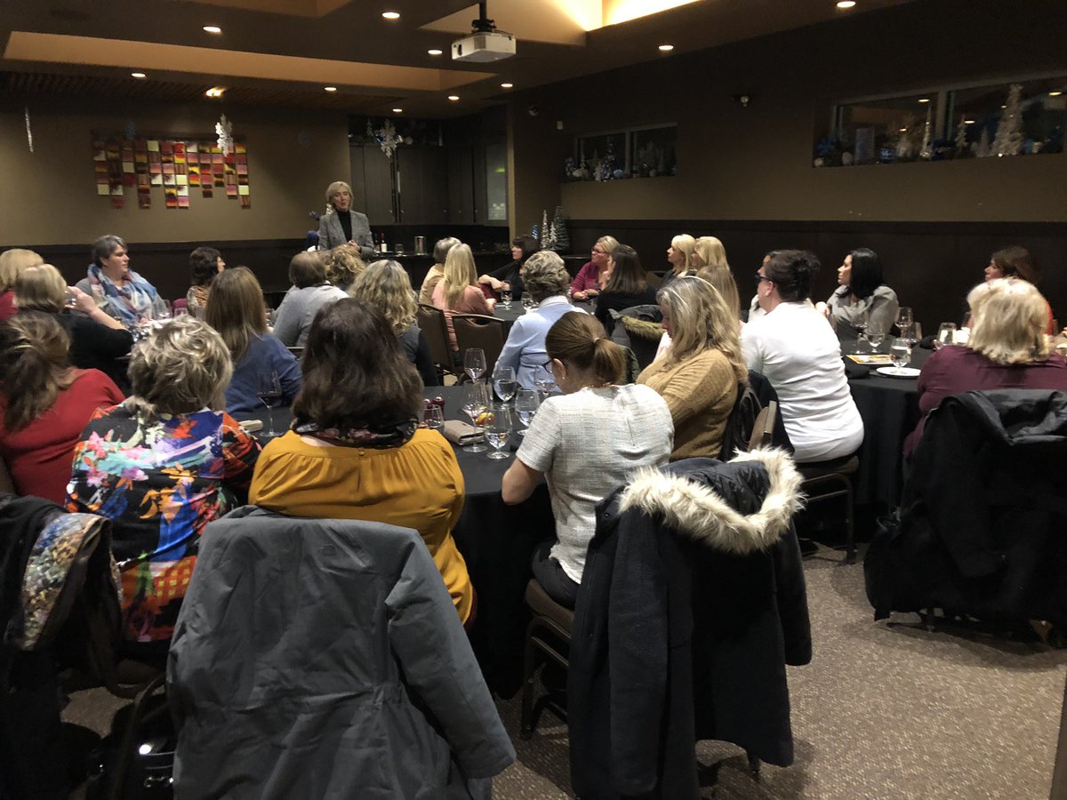 ValerieGrdisa's tweet photo. Every seat is filled as @ctimmings engages in a strategic conversation with the nursing leaders of Northwestern ON - looking forward to tomorrow’s jam-packed agenda! @TBRHRI @TBRHSC_NWO @collegeofnurses https://t.co/eZej86LCjD