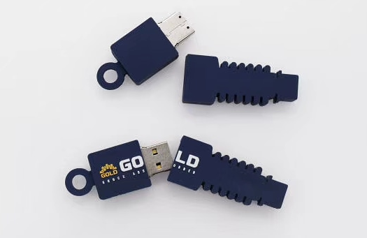 brandedtechgift tweet picture