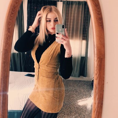 abbiclark12's tweet photo. #NewProfilePic https://t.co/BZ7zOVUoWP