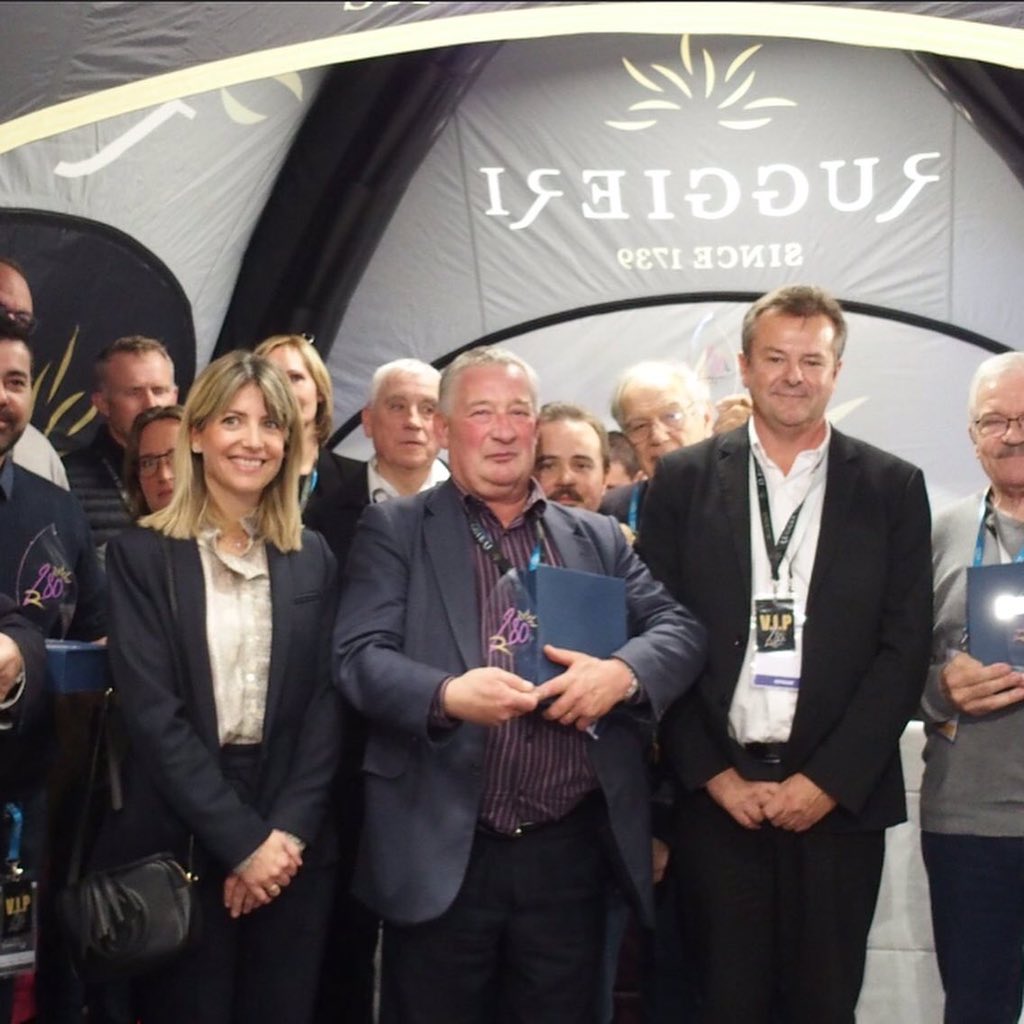 @Etienne-Lacroix_Group tweet media