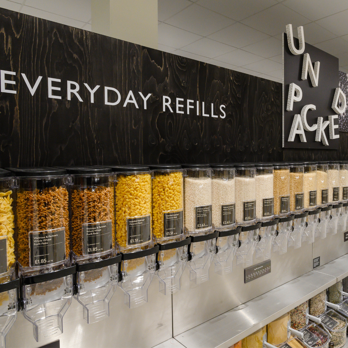 BullockHilay's tweet photo. #WaitroseUnpacked has now arrived in Abingdon, along with an exciting wine department, dry-aged beef counter and a new Waite & Rose café. If you're in the area, check it out! #WeArePartners #WaitroseAndPartners #WaitroseUnpacked #Abingdon https://t.co/Sc8waXZIZu
