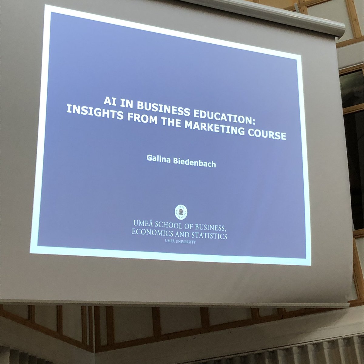 Dan Frost (@dan_dappe_frost) on Twitter photo #AIFriday <a href="/umeauniversitet/">Umeå universitet</a> Dr Galina Biedenbach <a href="/USBE_UMU/">USBE vid Umeå univ.</a> presenting on AI in business education: insights from a marketing course #AI #AIFriday <a href="/umeauniversitet/">Umeå universitet</a> Dr Galina Biedenbach <a href="/USBE_UMU/">USBE vid Umeå univ.</a> presenting on AI in business education: insights from a marketing course #AI